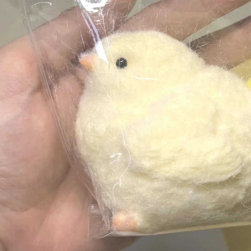 🐥HOT SALE 🐤Stress Releasing Little Chick Squeeze Toy