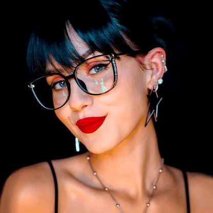 👓Women's Fashionable Large Rimmed HD Lightning Resistant Sunglasses